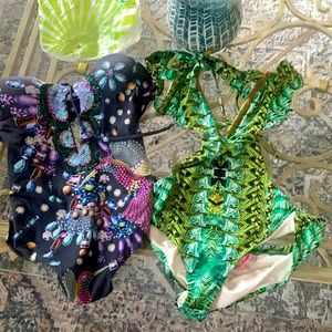 Paradizia swimwear 2 gorgeous pieces size M used